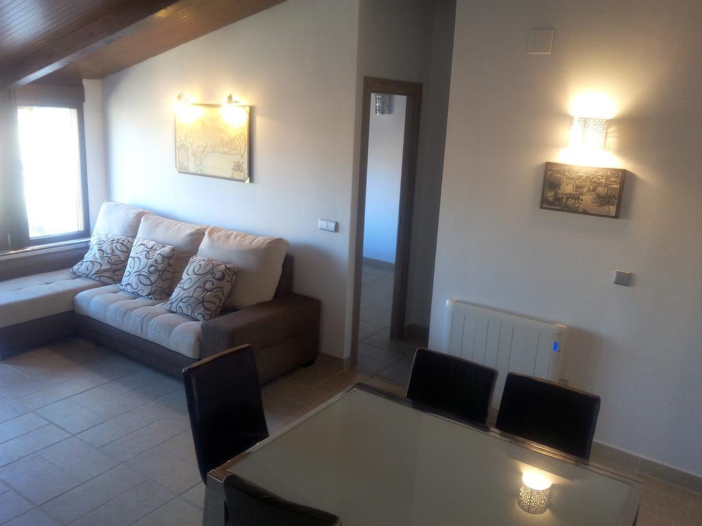 Apartamentos La Vega De Granada Ambroz ภายนอก รูปภาพ